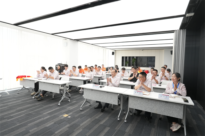 The 2025 qgm ການສະເຫນີເງິນທີ່ໄດ້ຮັບການປັບປຸງໃນໄຕມາດທີ່ໄດ້ຮັບການສະຫລຸບຢ່າງສໍາເລັດຜົນ